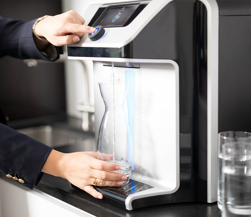 Wasser Zapfen aus C7 Wasserspender
