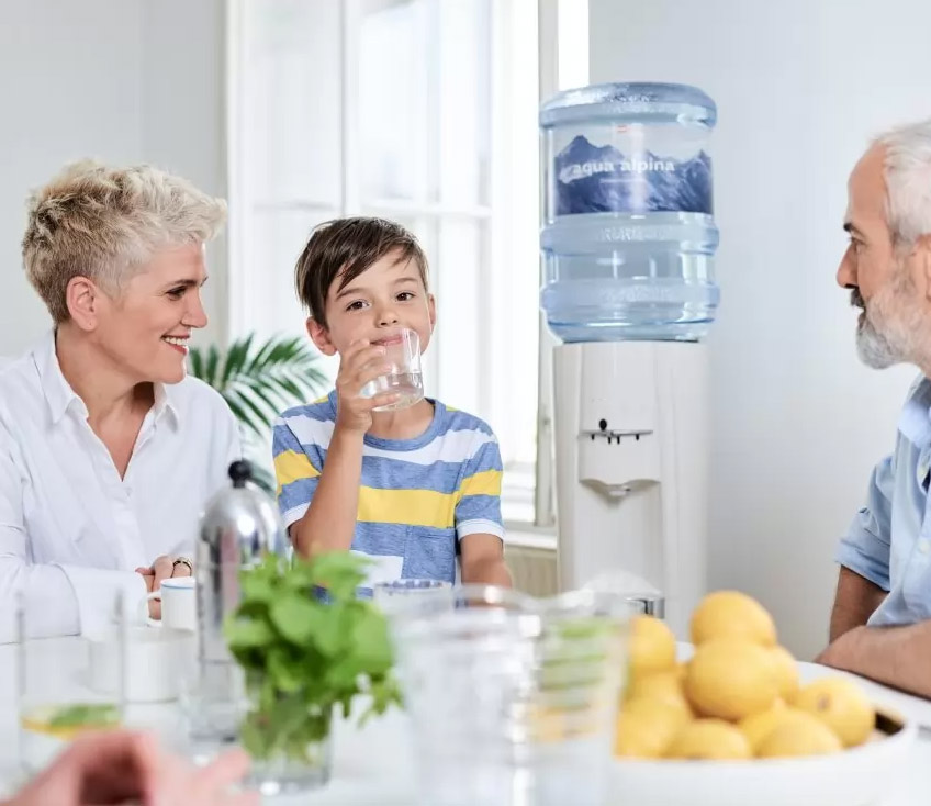 wasserspender bei Familie